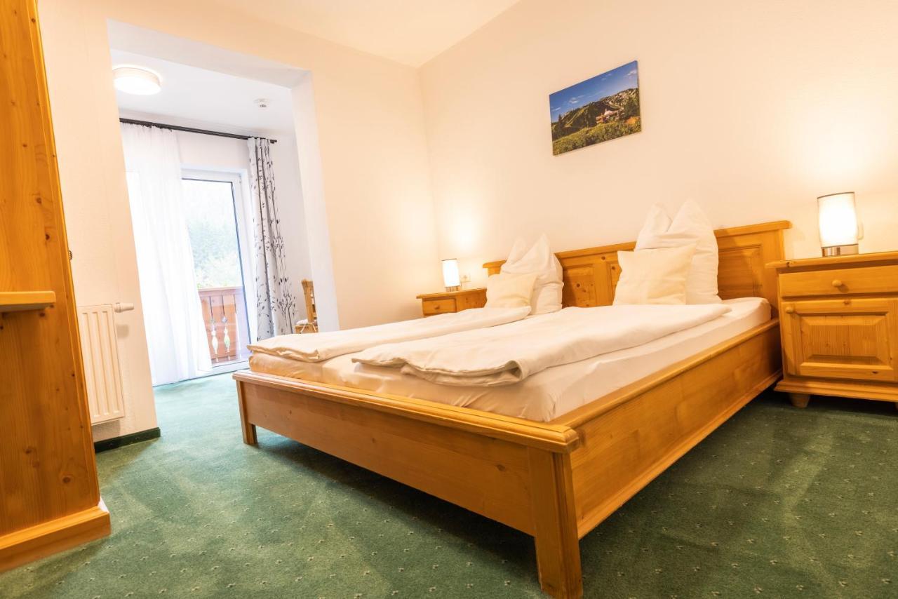 Alpenhotel Ensmann Lassing  المظهر الخارجي الصورة